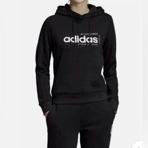 🖤Adidas Sweatshirt!🖤